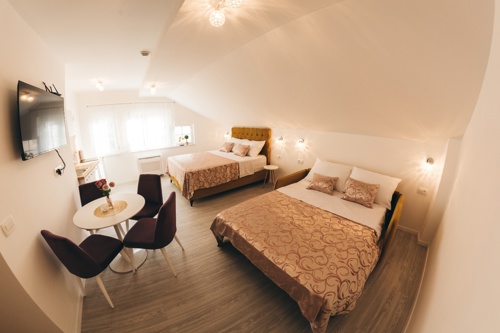 Golden Dream Apartment