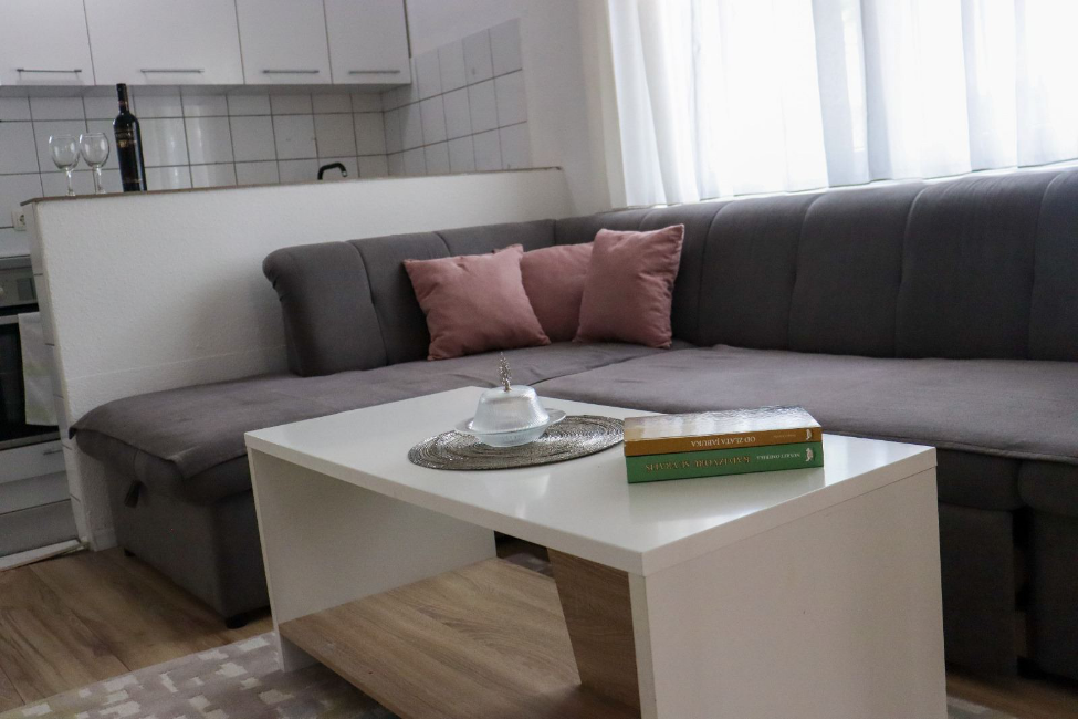 Apartman Nej Nej