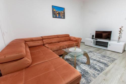 Aviora Apartment - Next to the Old Town