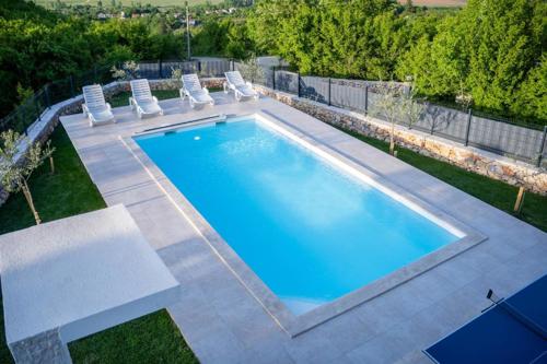 Villa Oliva - with Private Pool